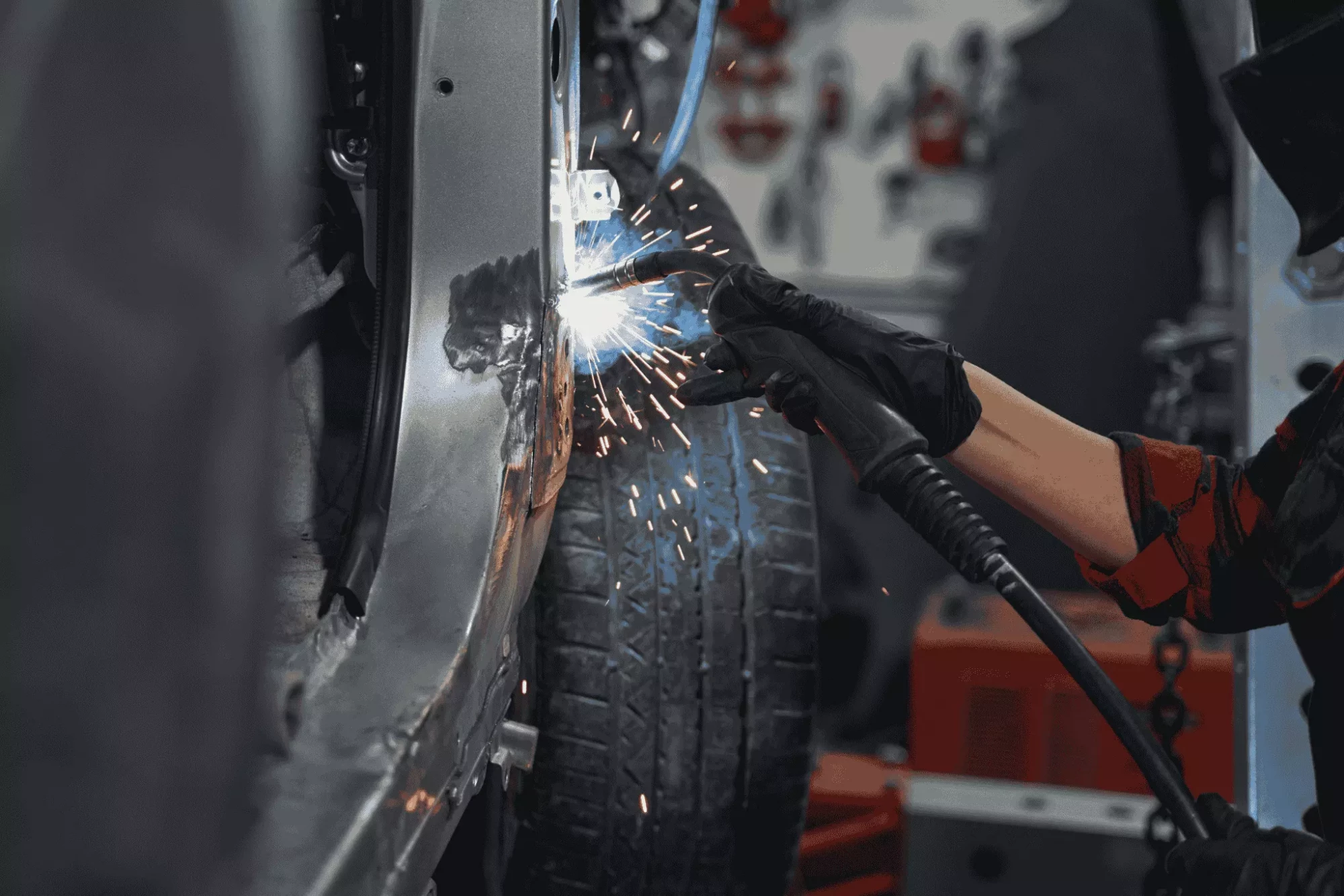 partner serwis- blacharnia i lakiernictwo samochodowe, naprawy powypadkowe (2)