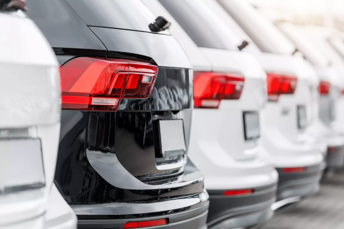 wypożyczalnia samochodów serwis partner serwis- blacharnia i lakiernictwo samochodowe, naprawy powypadkowe (2)