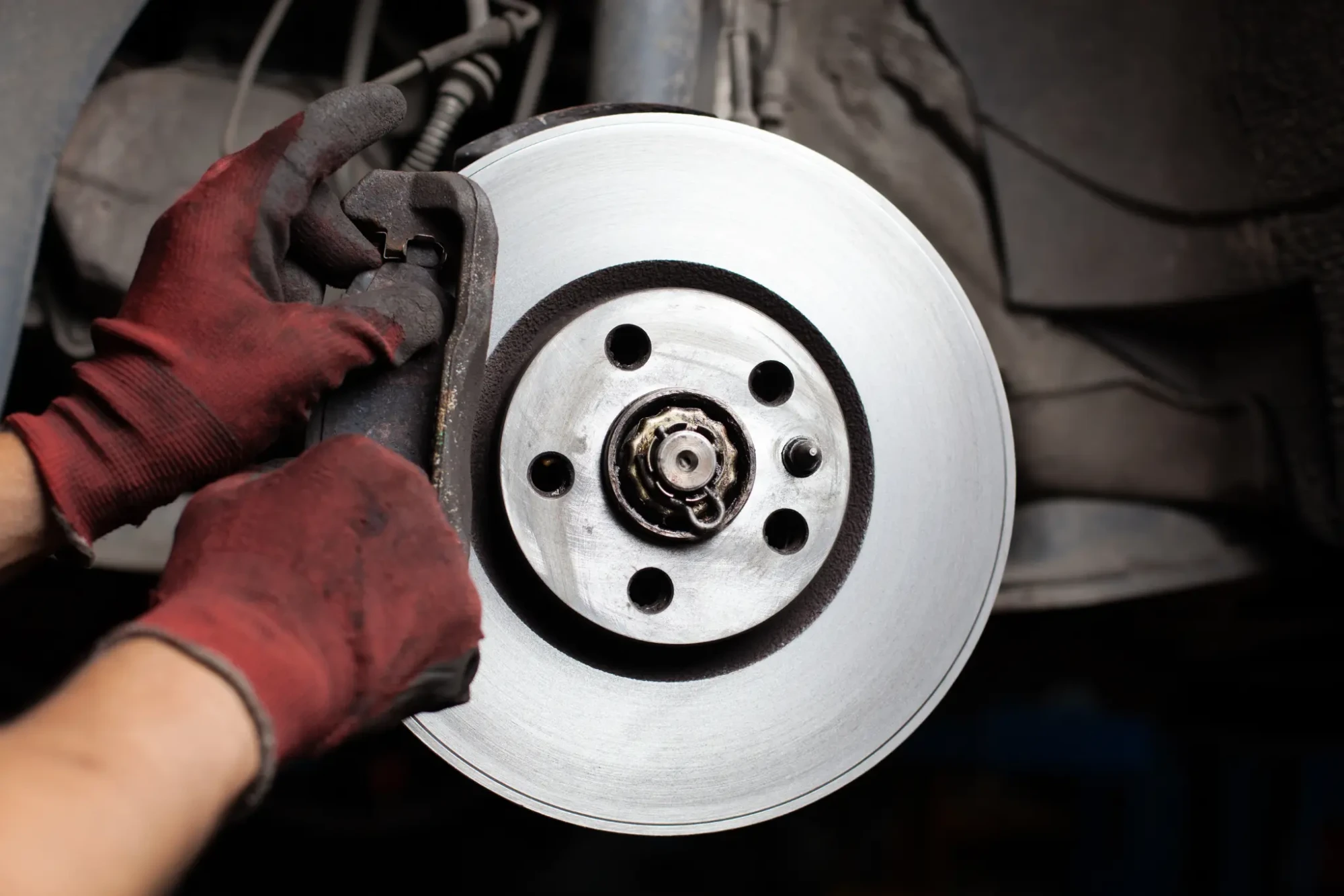 SERWIS PARTNER WĄGROWIEC NAPRAWY EKSPLOATACYJNE WYMIANA OLEJU FILTRÓW KLOCKÓW HAMULCOWYCH (2)